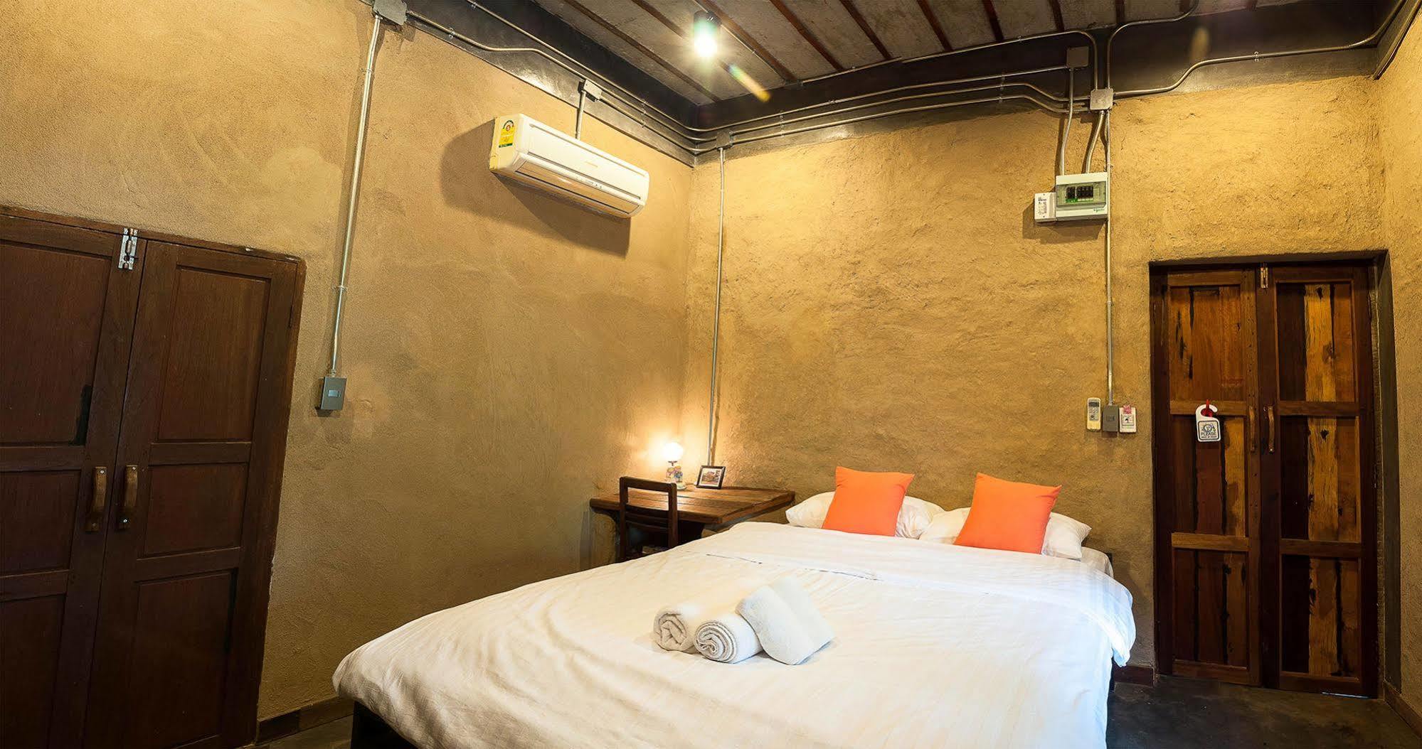 Hueandin Klinmai Boutique Hotel Chiang Mai Exteriör bild